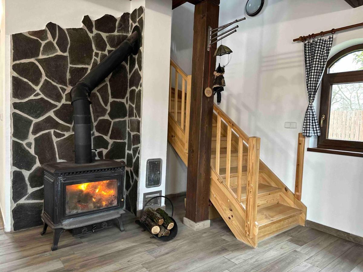 Penzion - Apartman Prestavlky Trsice Bagian luar foto